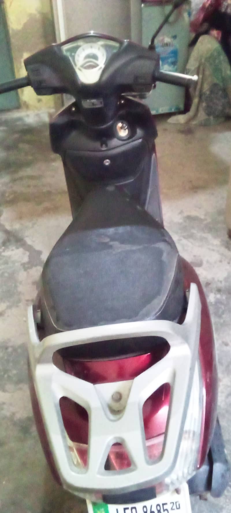 Slightly used scooty for sale 4