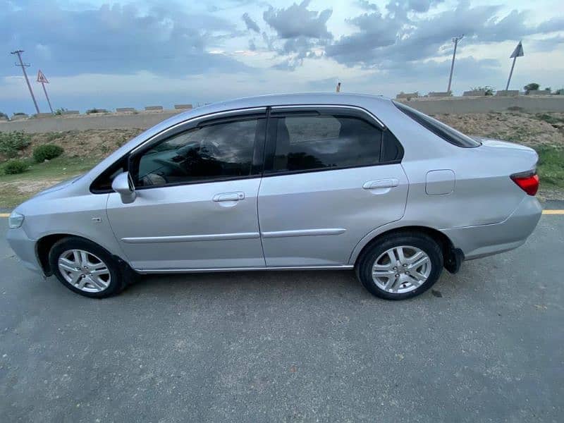 Honda City IDSI 2008 3