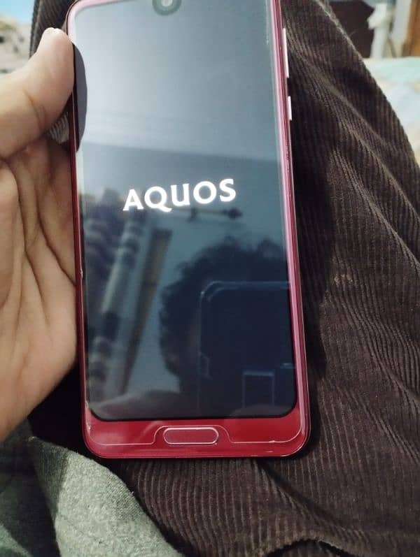 Aquos R2 - 4K (120FPS) - Android 10 - NFC Enabled 7