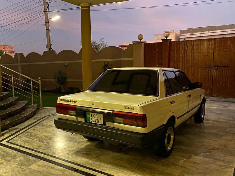 Nissan Sunny 1989 1