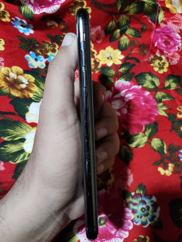 iPhone Xs Max 512 gb PTA Approved 5