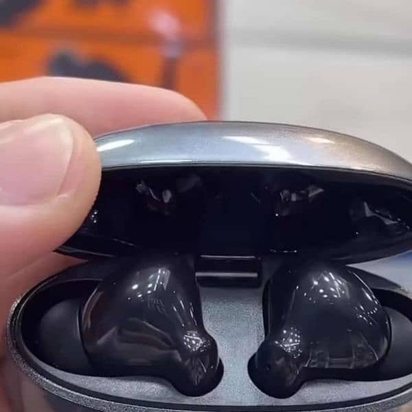 Lenovo XT88 Wireless Dual Mic Earphones 1