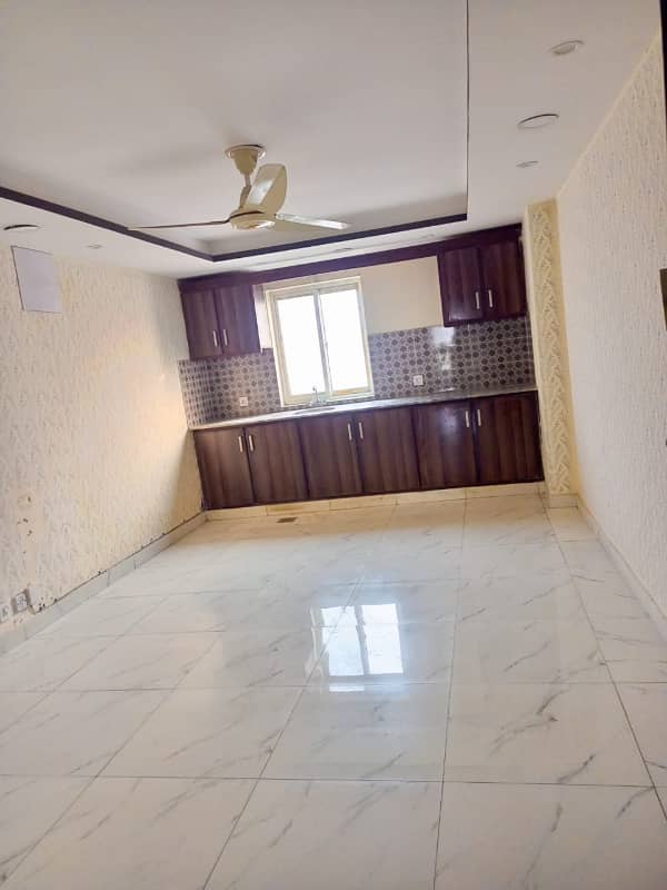 one bed non furnished appartment for rent in phase 7 12