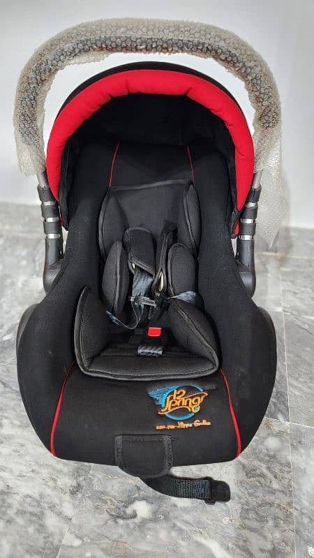 Imported Luxury Baby Carry cot, Baby Car seat 3