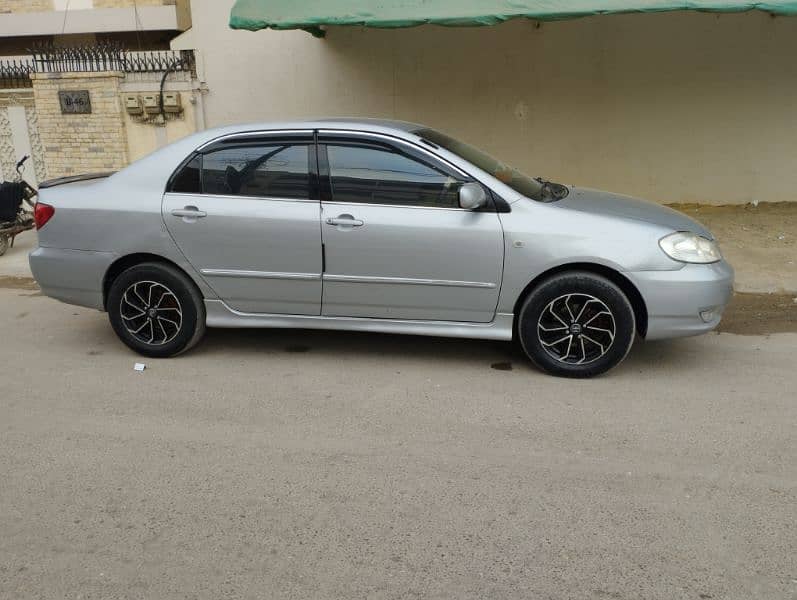 Toyota Corolla SE Saloon 1.6 2004 6