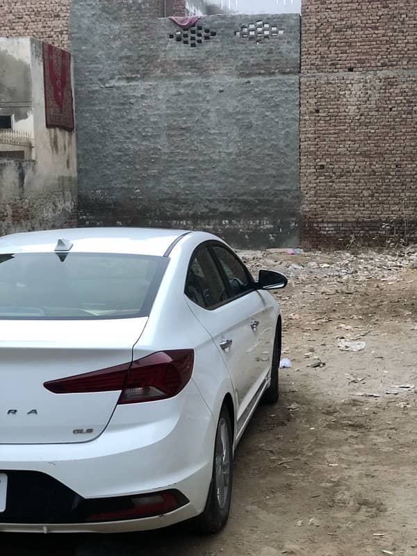 Hyundai Elantra 2.0 2021 GLS 6