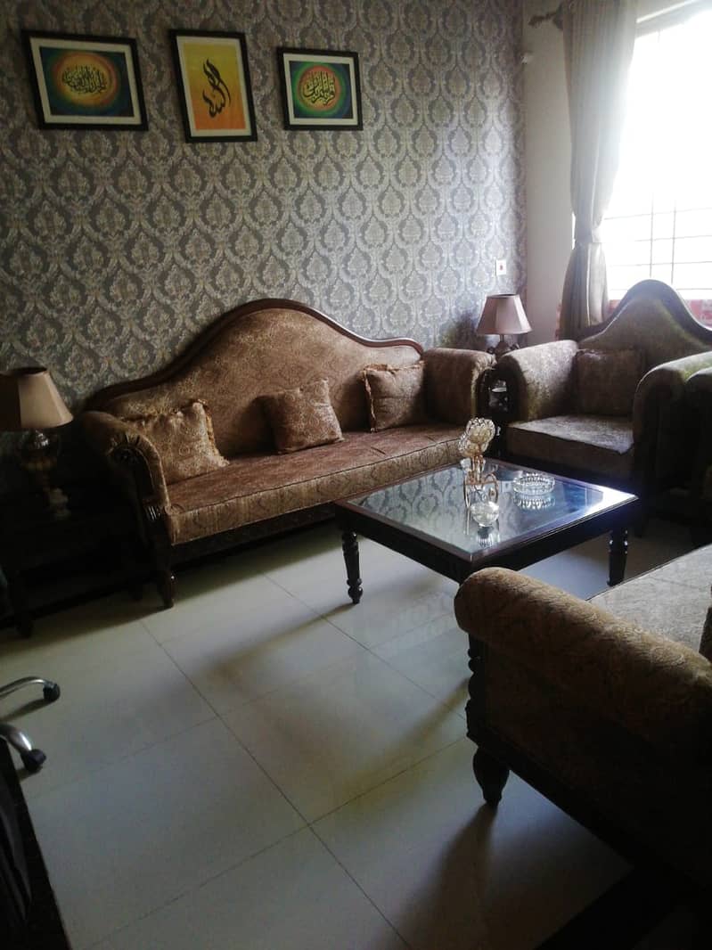 Sofa for sale 7 seater چنیوٹی 2