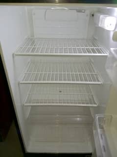 Pel Fridge