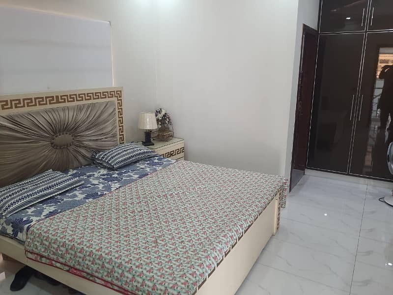 10 MARLA HOUSE AVAILABLE FOR SALE IN WAPDA TOWN PHASE 1 BLOCK J2 12