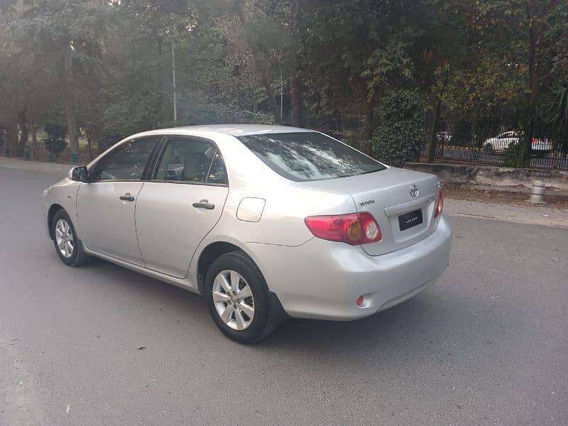 Toyota Corolla GLI 2011 5