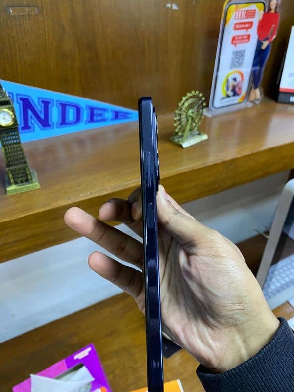 infinix Hot40 i 2