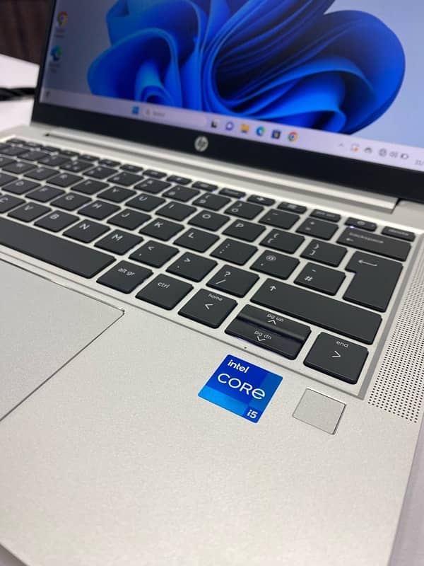 HP probook 430g8 |Core i5-11th gen | 8/256 SSD 1