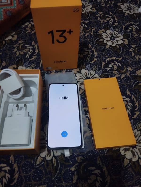 Realme 13+ 5G 12GB 256GB 7