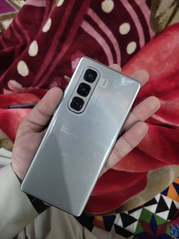 infinix Hot 15 pro plus 2