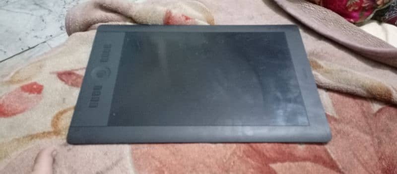 Wacom Intuos Large Drawing Tablet Read Ad 5