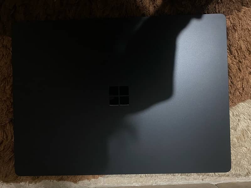 Surface Laptop 3 (13.5”) – i7 10th Gen | 16GB RAM | 256GB SSD 11