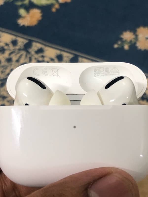 Airpod Pro 1st generation 10/10 1