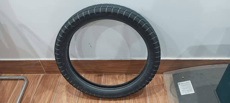 90-90-18 Tyre for Sale 5