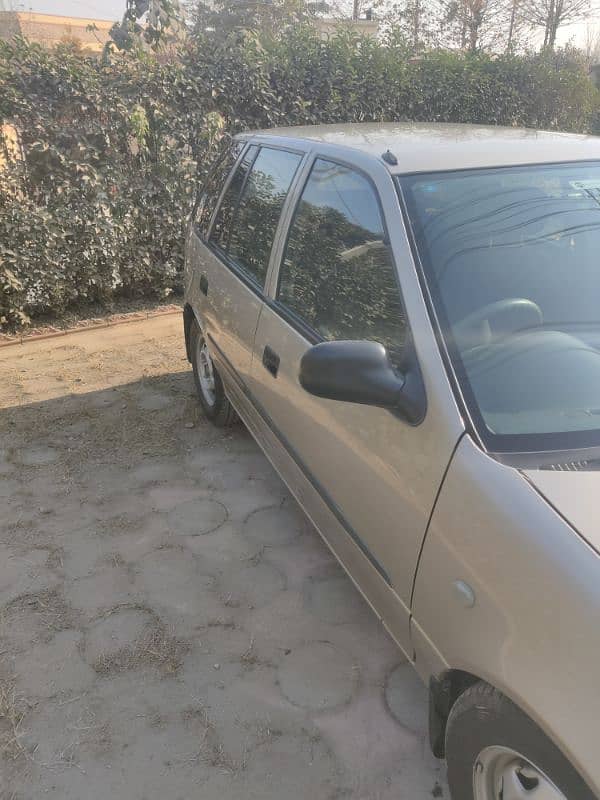 Suzuki Cultus 2015 12