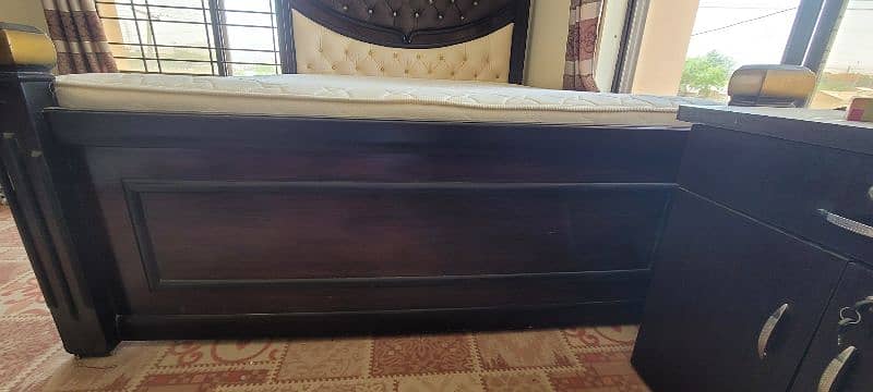 Wooden king size bed 1