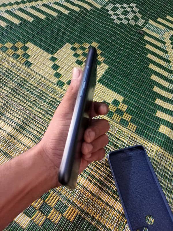 realme c25s 4 gb 128 gb ha 4