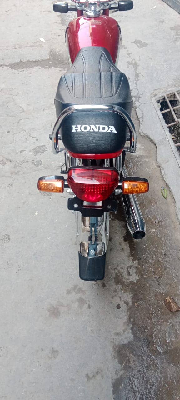 Honda CD 70 2024 1