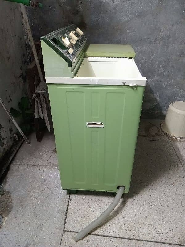 Washing Machine Twin Tub Semi Automatic 6