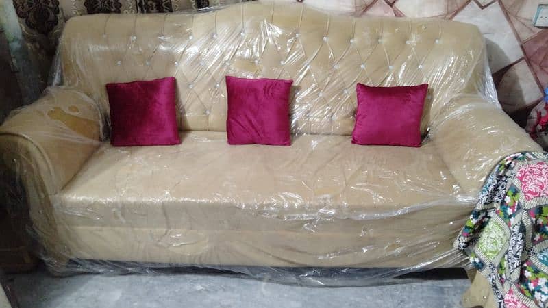 New Stylish Sofa Set for Sale 1