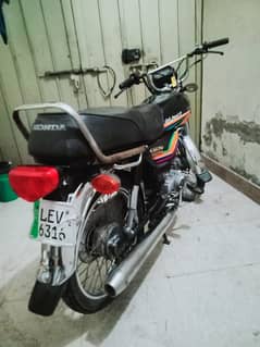 Honda cd70cc 2012Model