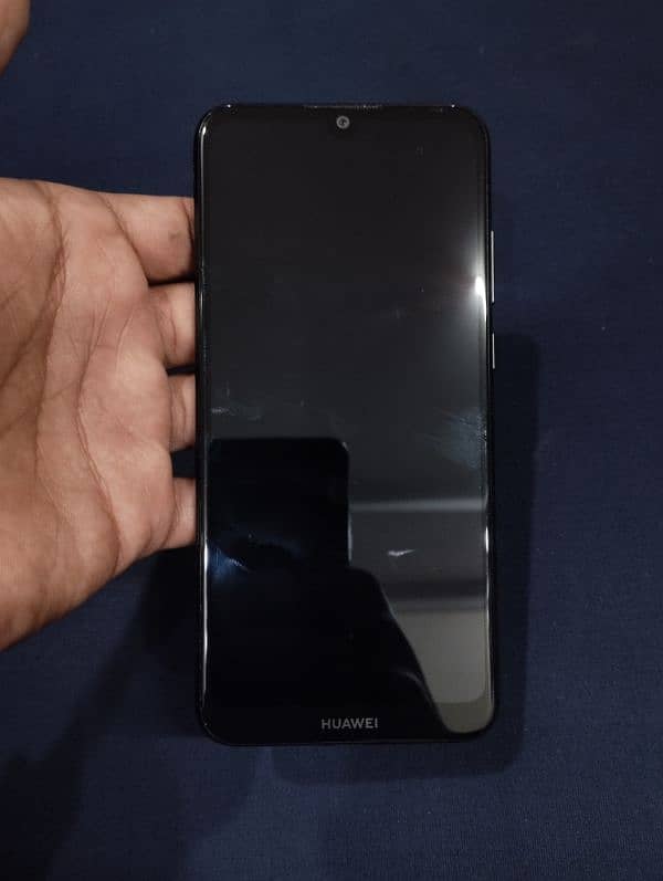 Huawei y6 prime 2019 2gb ram 32gb rom 9