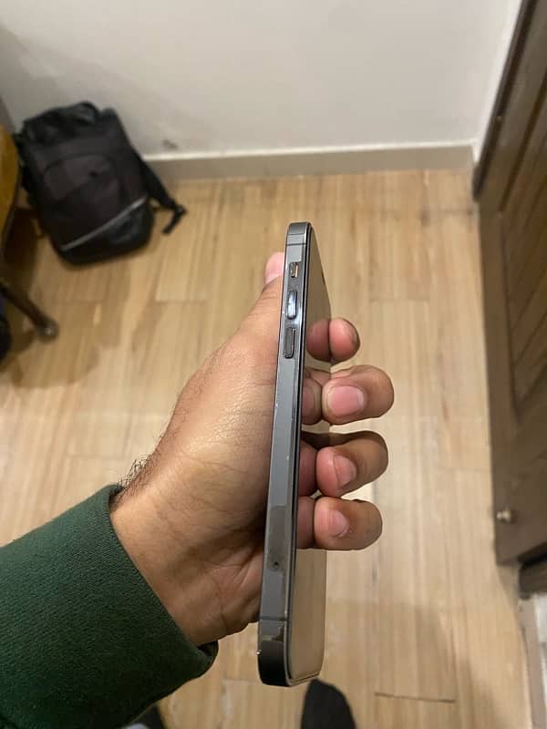 iphone 12pro 256gb 3