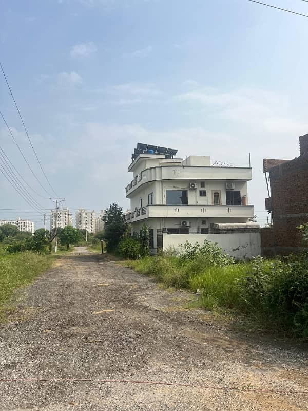 8 Marla Level Front open Plot Near to Markaz and Double Road For sale 13