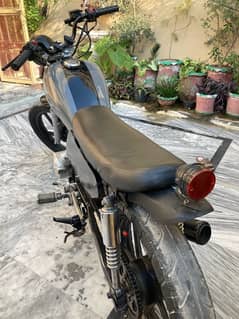 cafe racer bike full customised