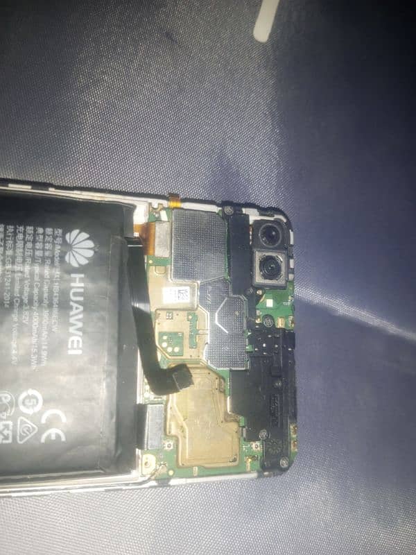 Huawei y9 Only Bord 0