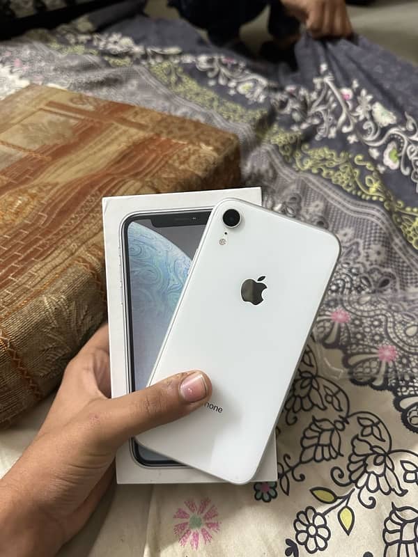 iPhone XR 128Gb Dual sim Pta Approved 0