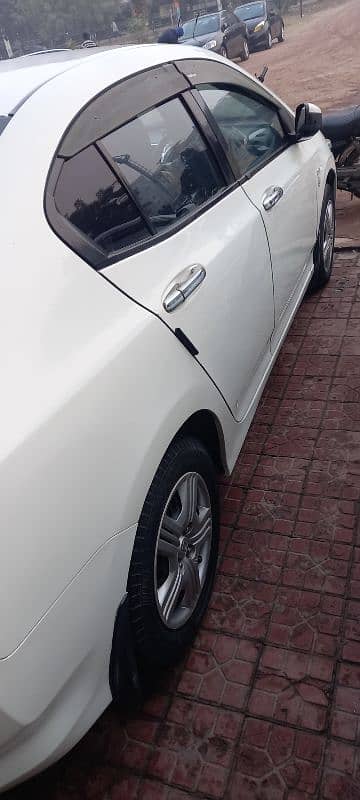 Honda City IVTEC 2010 3