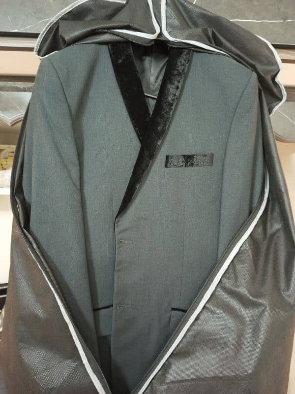 new and used formal and casul coats available 9