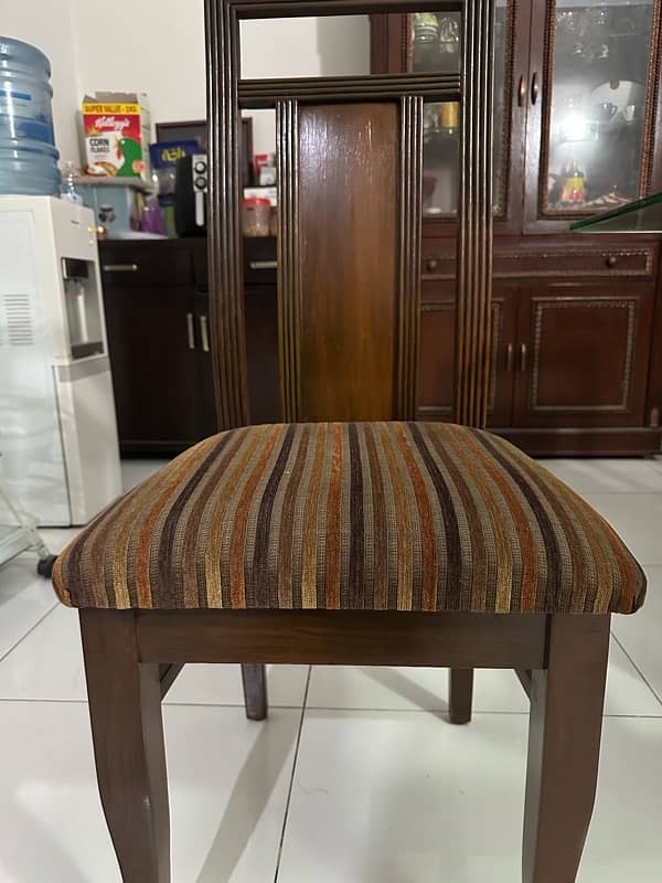 Dining table 8 seater for sale (pure sheesham) 2