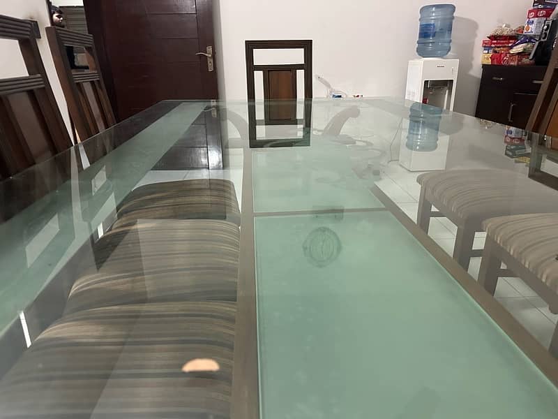 Dining table 8 seater for sale (pure sheesham) 5