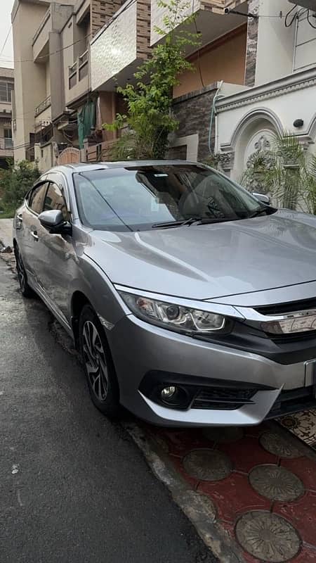 Honda Civic Oriel 2018 1