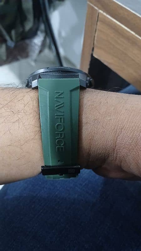 OLIVE GREEN NAVI FORCE WATCH 1