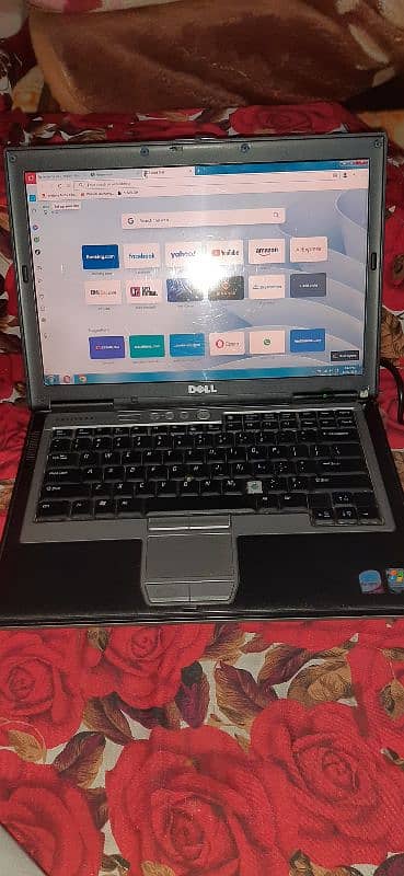 Dell latitude D630 (without battery) 2