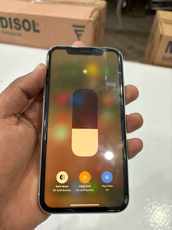 iphone XR 6