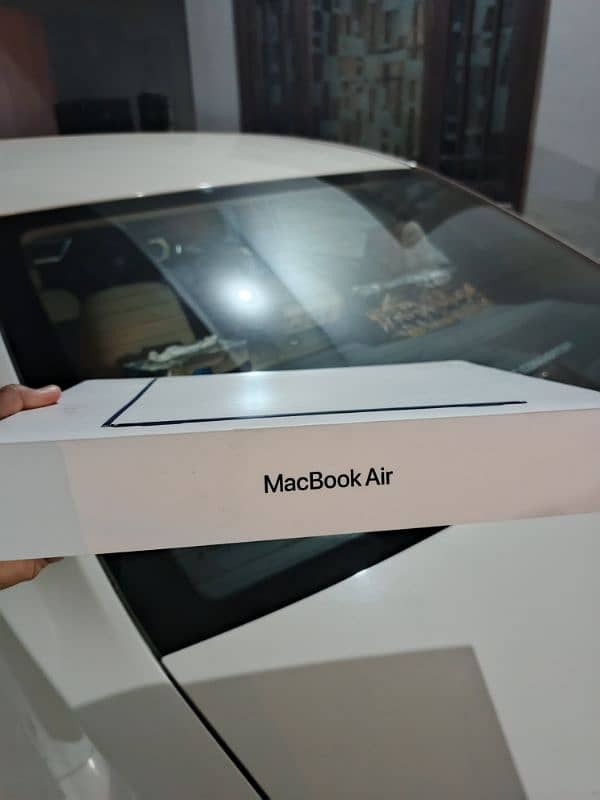 Macbook Air M2 16GB/512GB CTO Complete Box 3