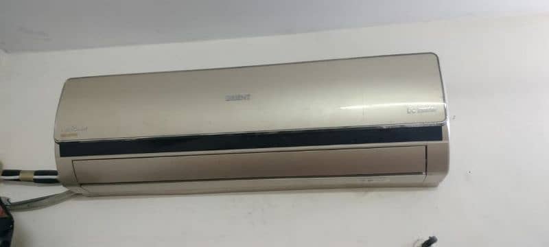 Orient 1.5 Ton inverter 0