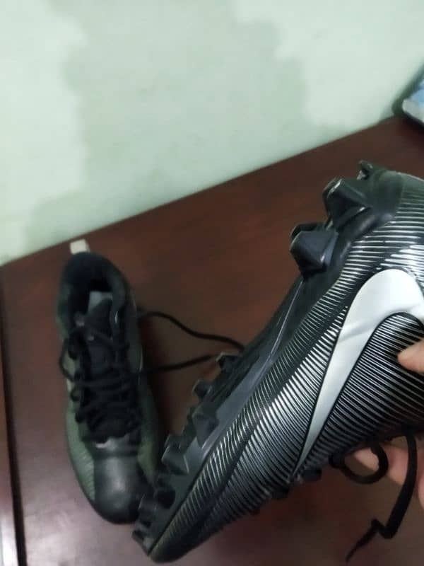 football shoes 3