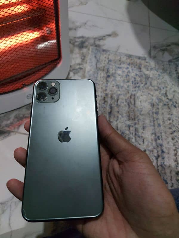 iPhone 11 pro max Pta Approved 1