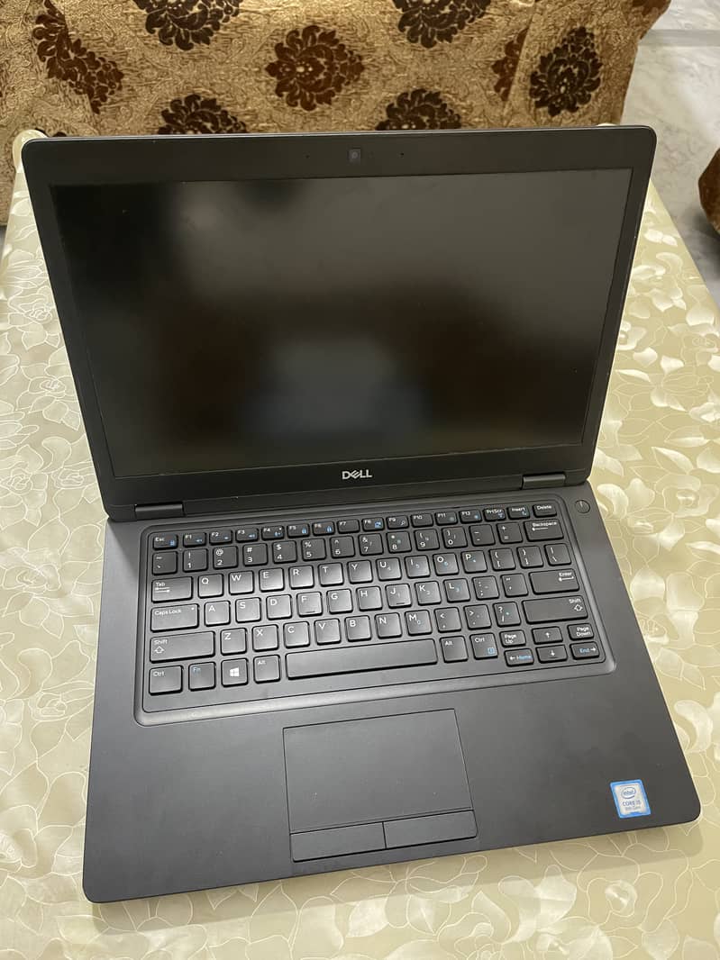 DELL LATTITUDE CORE I5 8th GENERATION, 8gb RAM 128gb ROM SSD 0