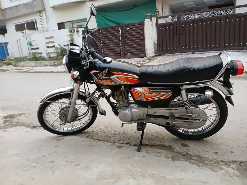 Honda CG 125 6