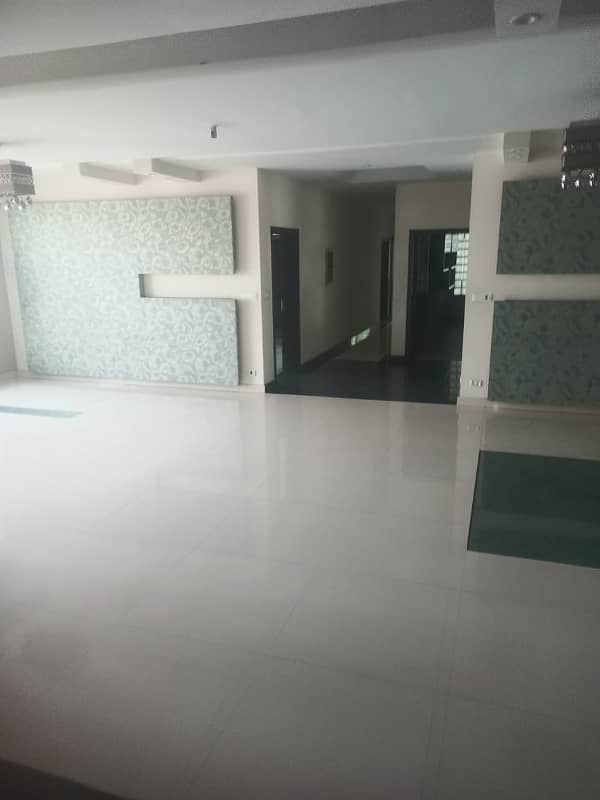 Beautiful Two Kanal House Available For Rent Garden Town Lahore 9